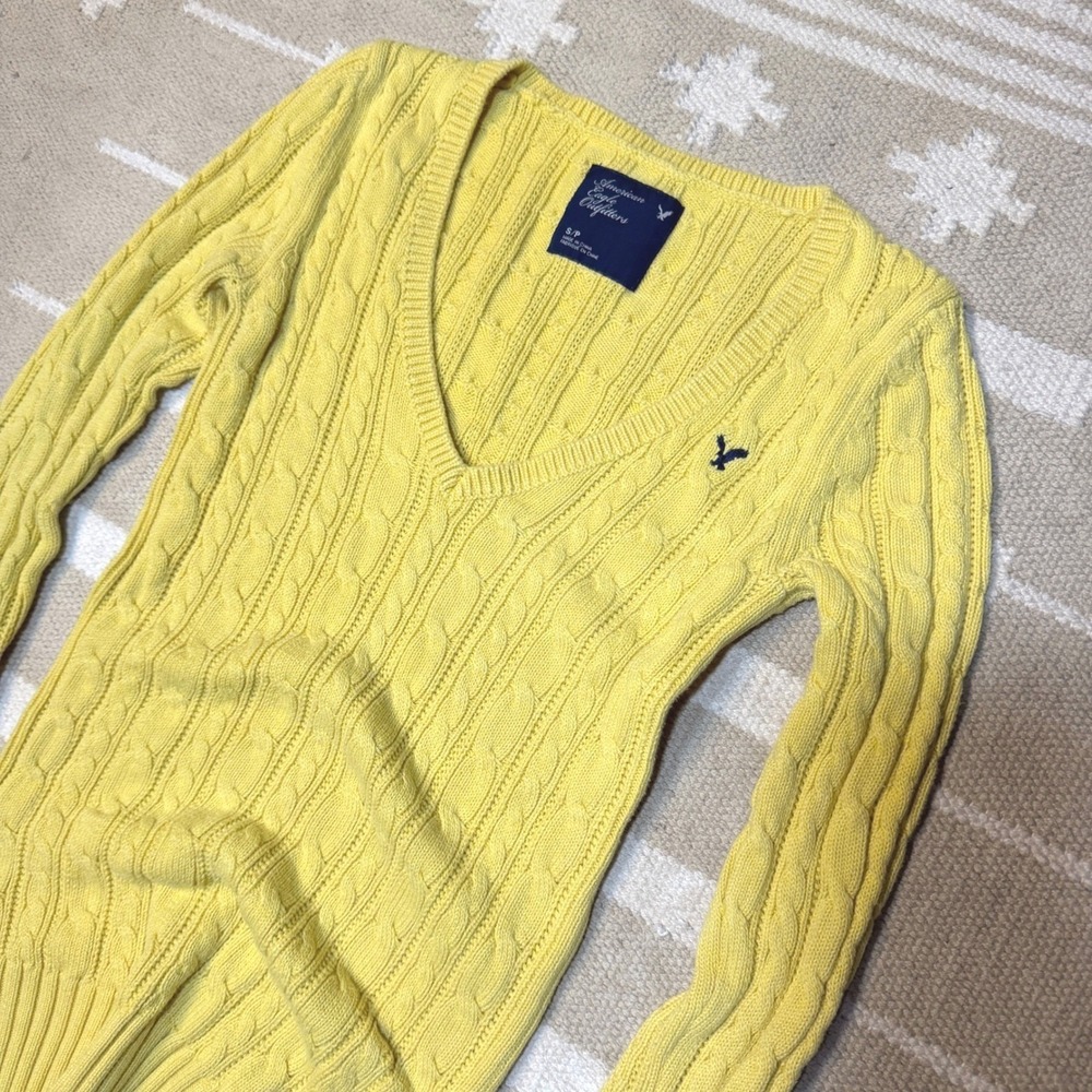 Vintage Y2K Cable Knit Sweater Small American Eagle Light Yellow preppy v neck - Picture 2 of 7